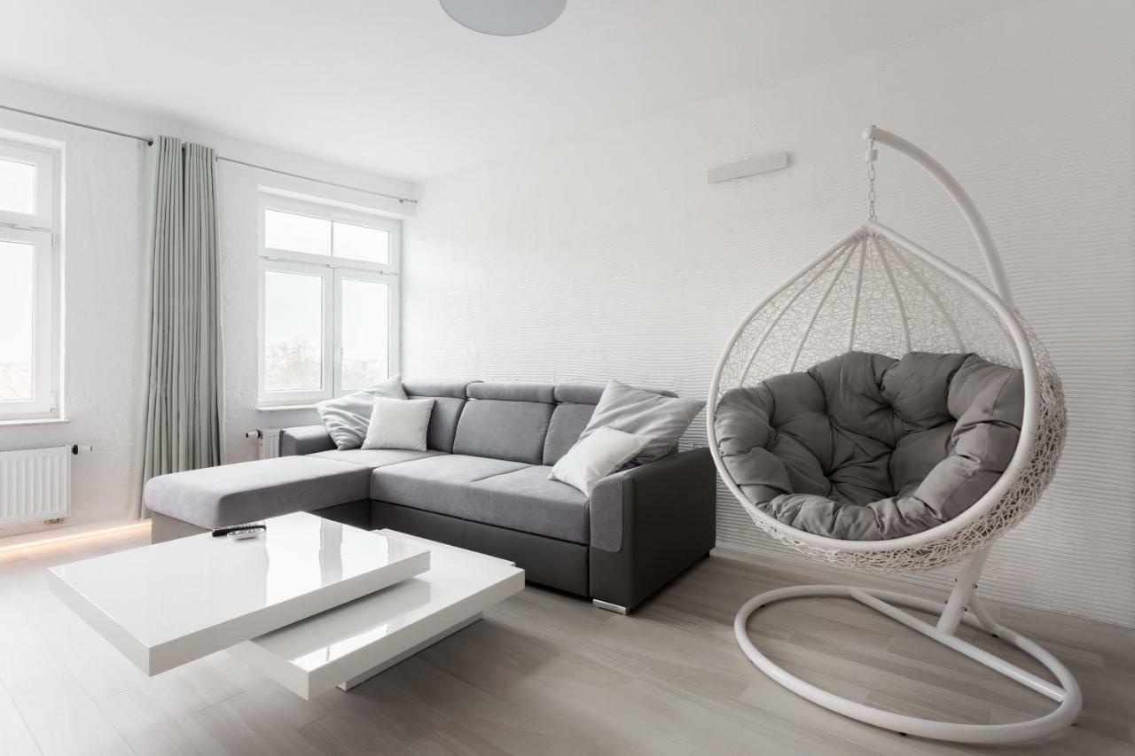 Lajsnij Sobie Apartment Познань Екстер'єр фото